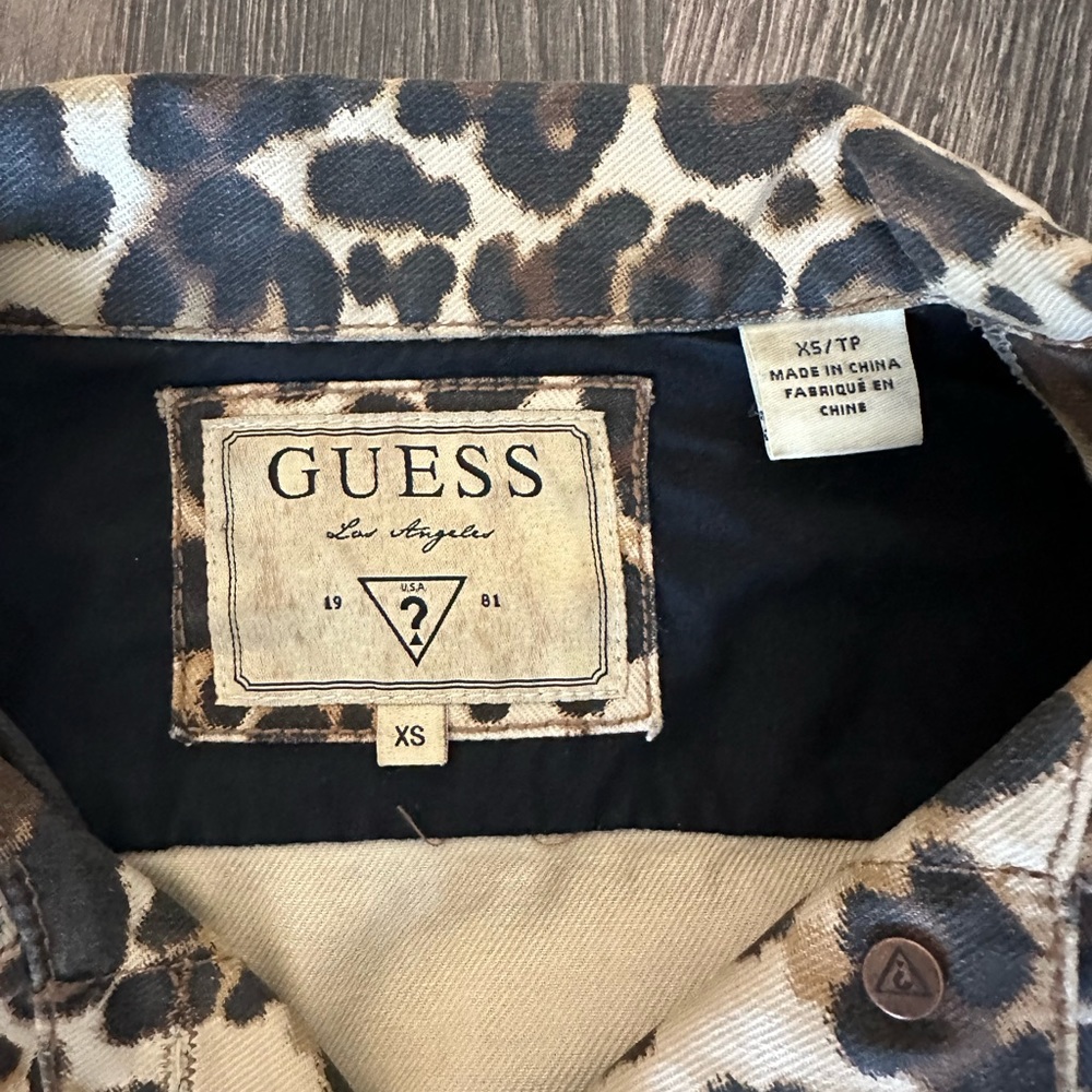 Guess Leopard Jean Jacket - Picture 7 of 8